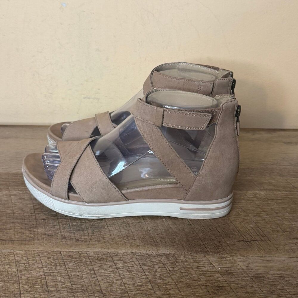 Eileen Fisher Sport Tumbled Leather wedge Sneaker Sandals size 7 shoes